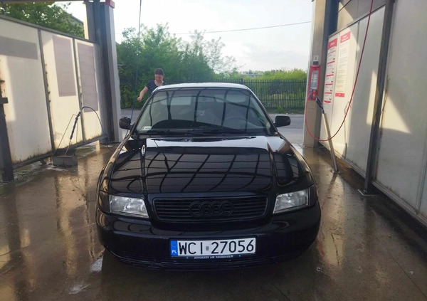 Audi A4 cena 6200 przebieg: 308000, rok produkcji 1996 z Ciechanów małe 121